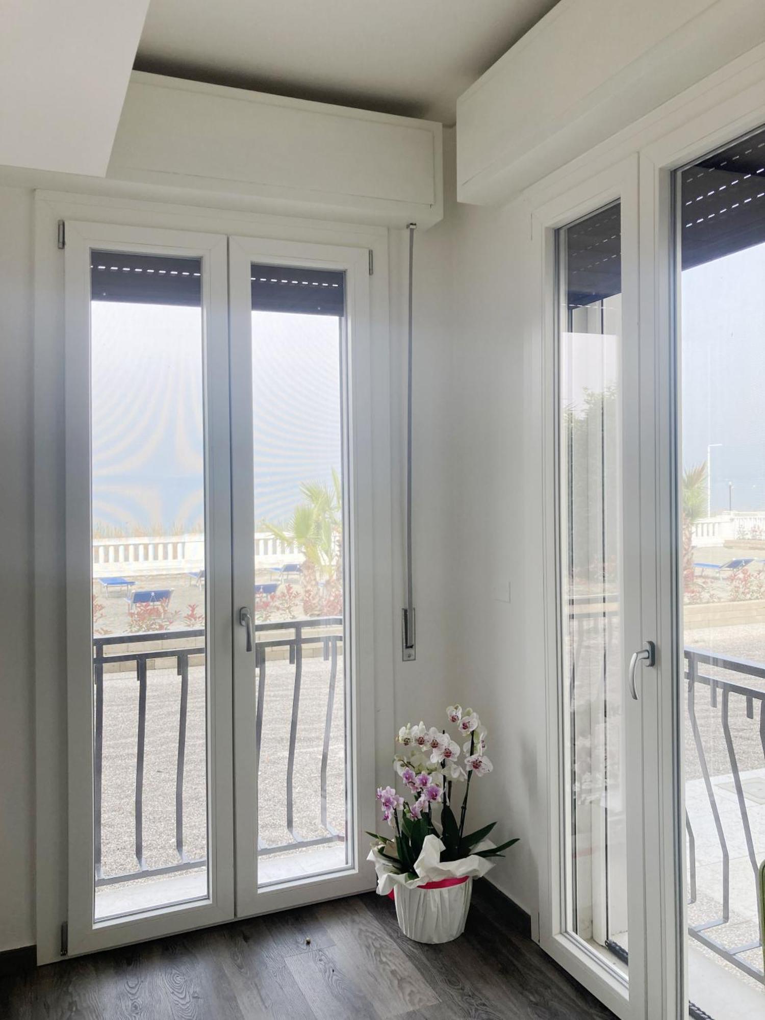 Hotel Villa Trieste Sirmione Esterno foto