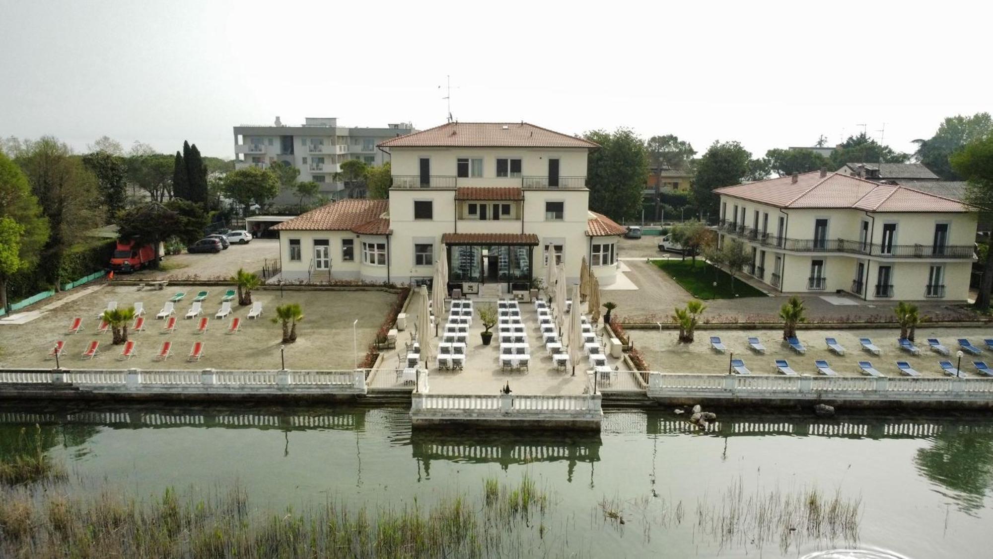Hotel Villa Trieste Sirmione Esterno foto