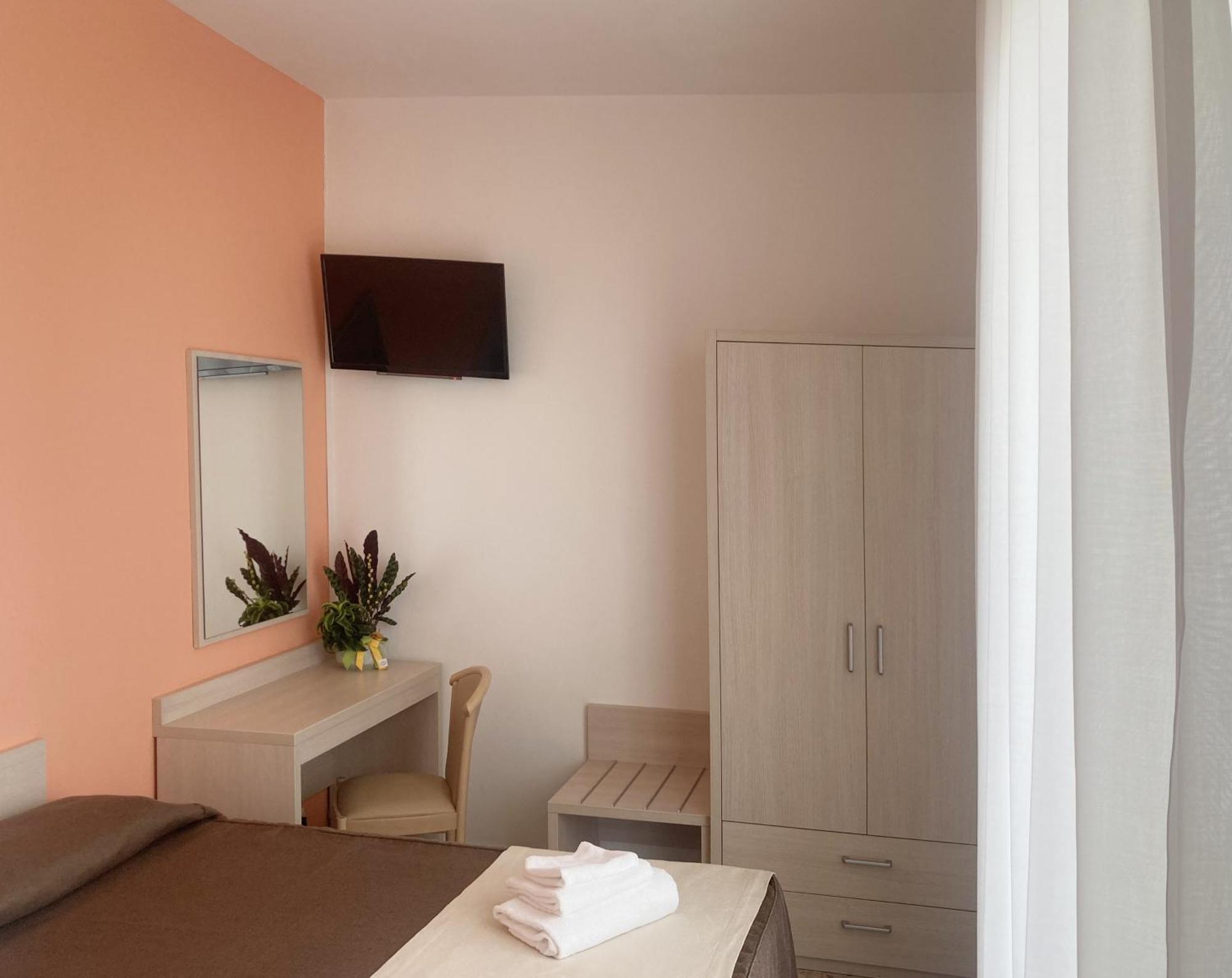 Hotel Villa Trieste Sirmione Camera foto