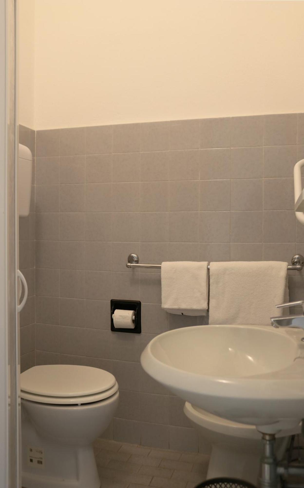 Hotel Villa Trieste Sirmione Camera foto